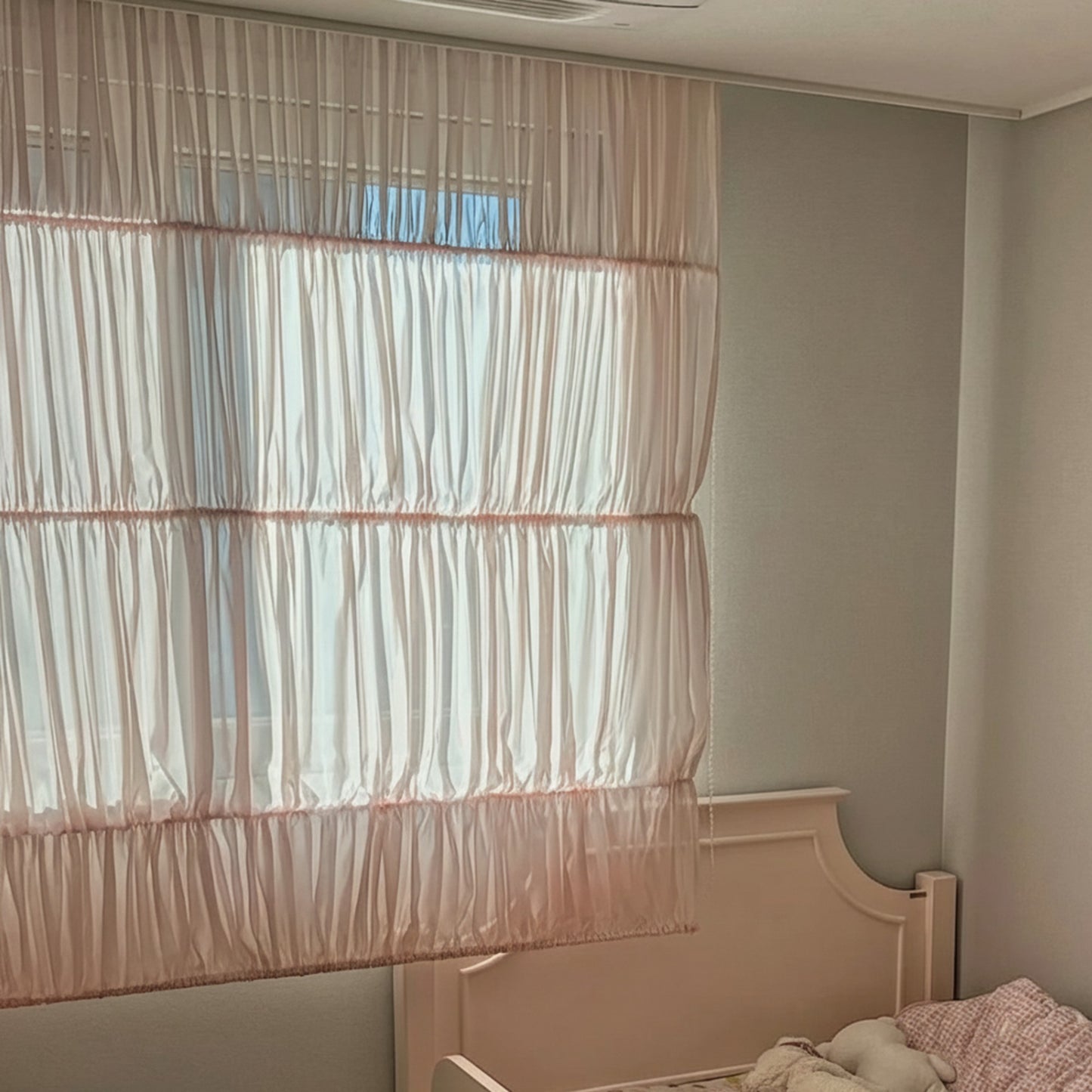 Soft Cloud Draped Aesthetic Ruffled Window Roman Shade