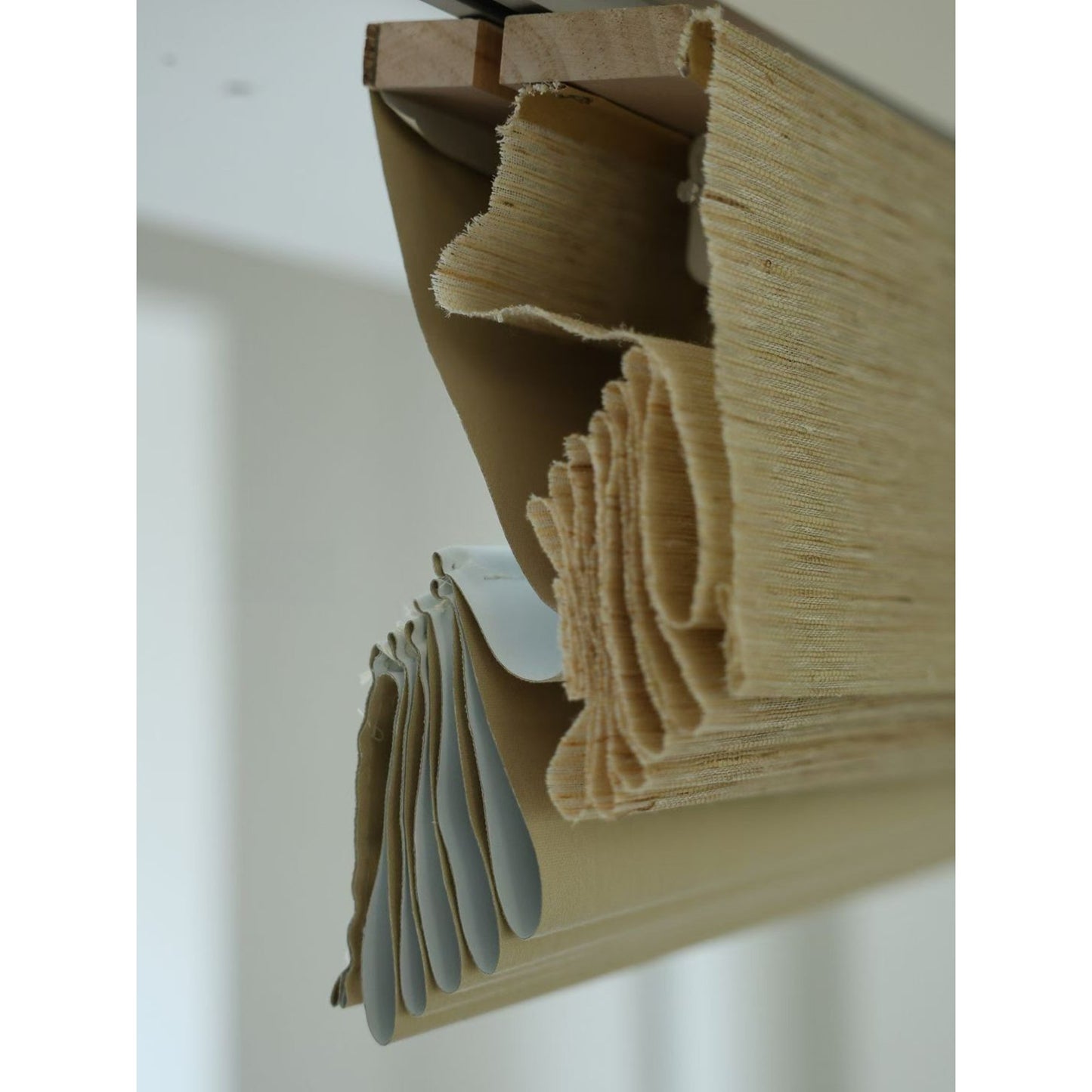 Dual-layered Blackout Light Filter Natural Linen Window Roller Shade